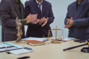 Advogados reunidos