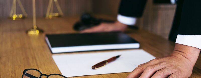 Saiba mais sobre sanções disciplinares da OAB e como os advogados podem se defender com segurança e estratégia!